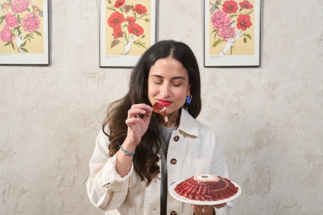 Ana Jaren y  Cinco Jotas